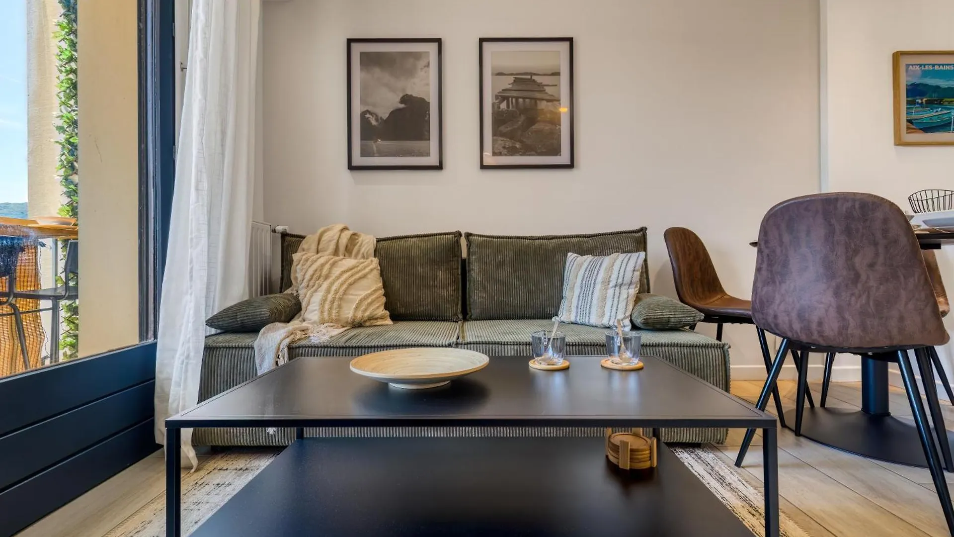 Stay&Go Des Monts - Centre-Ville - Parking Prive - 20 Min Du Lac Aix-les-Bains Apartment